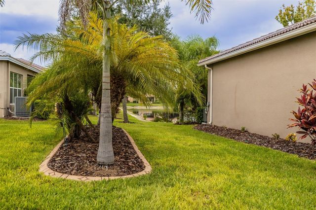 4905 SANDY GLEN WAY, Wimauma, FL 33598