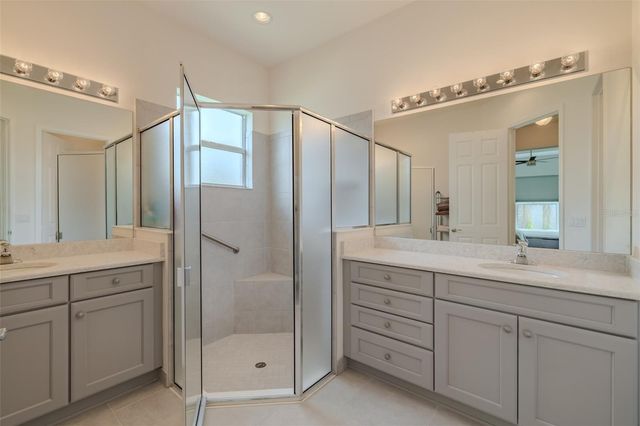 4905 SANDY GLEN WAY, Wimauma, FL 33598