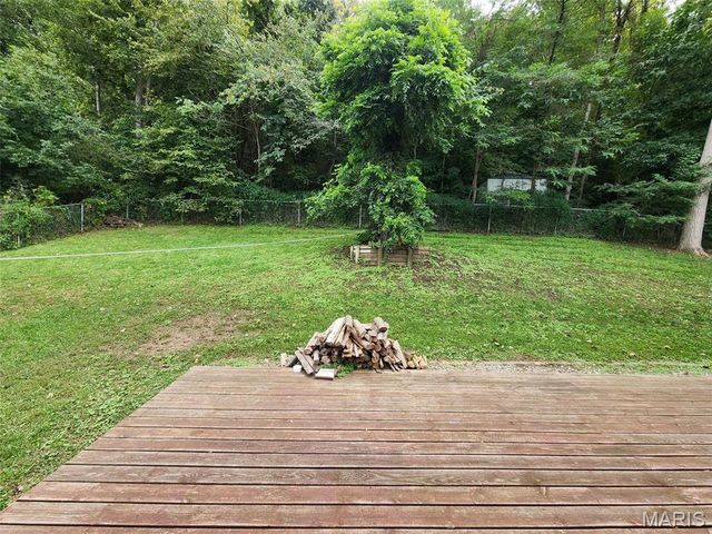 9575 County Road 410, Hannibal, MO 63401