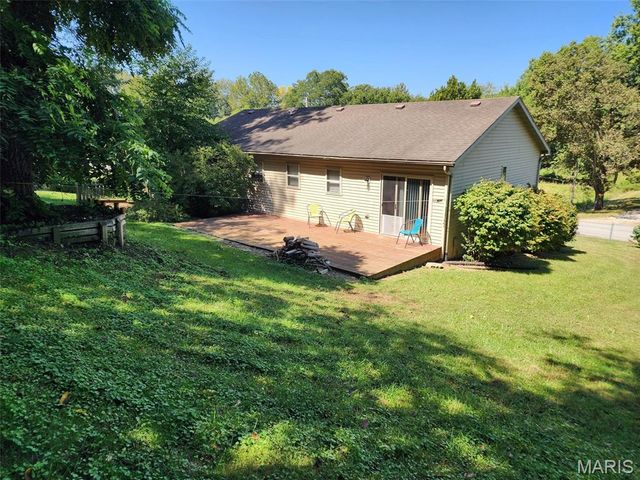 9575 County Road 410, Hannibal, MO 63401