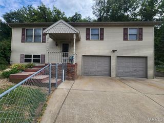 9575 County Road 410, Hannibal, MO 63401