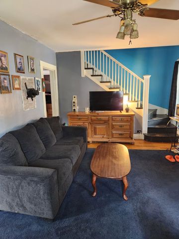 16 Harlow Road, Springfield, VT 05156