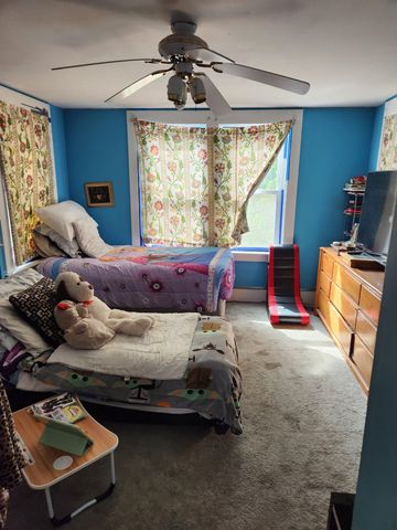 16 Harlow Road, Springfield, VT 05156