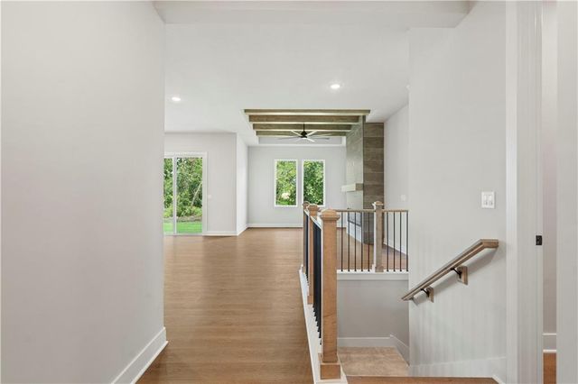 1565 Grayhawk Drive, Basehor, KS 66007