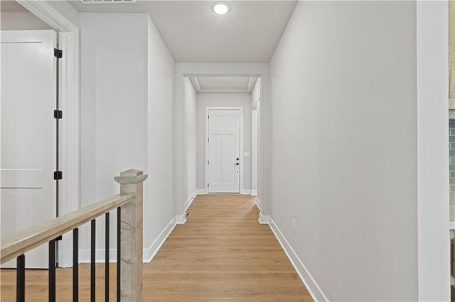 1565 Grayhawk Drive, Basehor, KS 66007