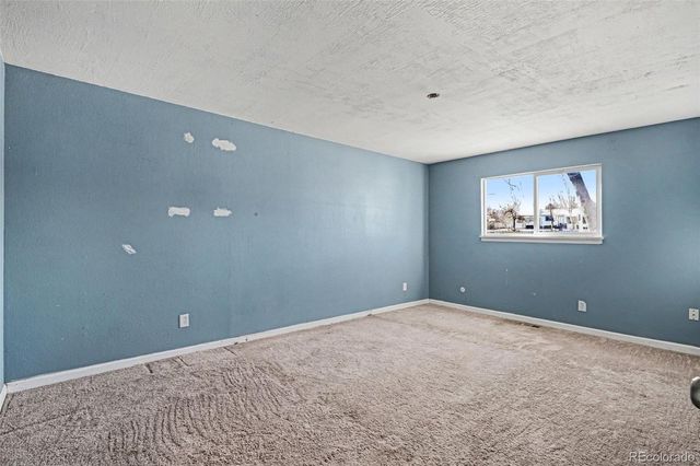 2679 S Memphis Way, Aurora, CO 80013