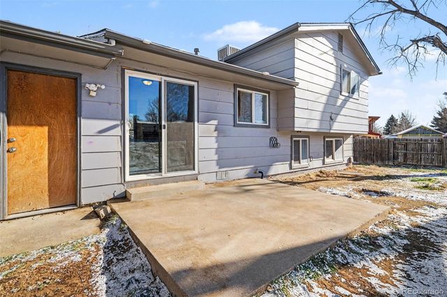 2679 S Memphis Way, Aurora, CO 80013
