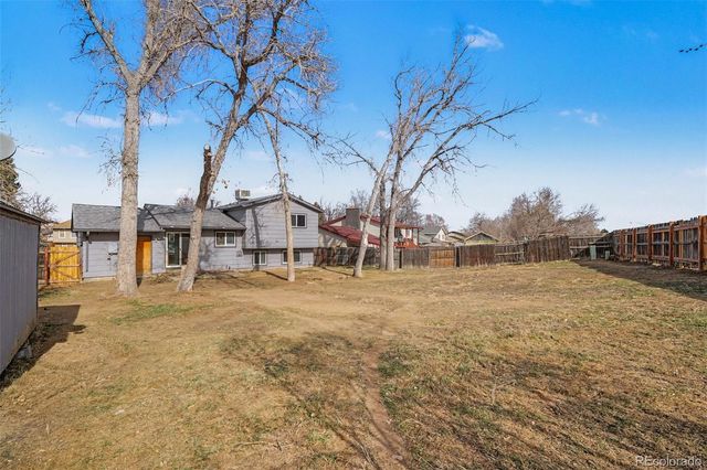 2679 S Memphis Way, Aurora, CO 80013