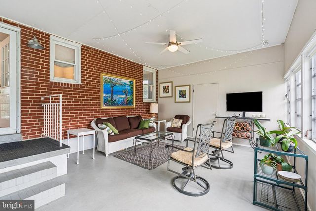 9111 CARLISLE AVE, Baltimore, MD 21236