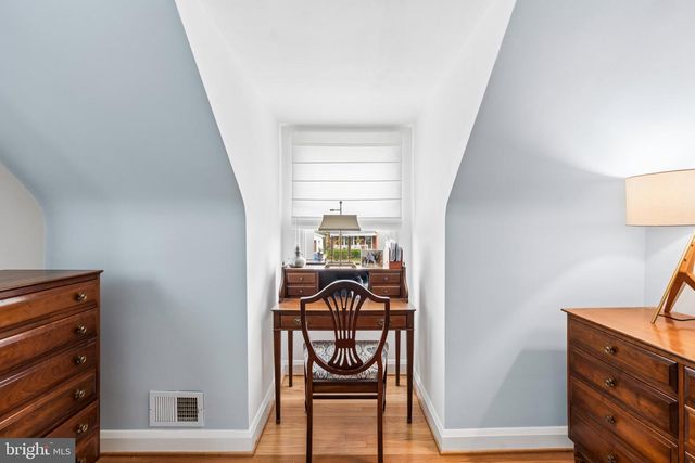 9111 CARLISLE AVE, Baltimore, MD 21236