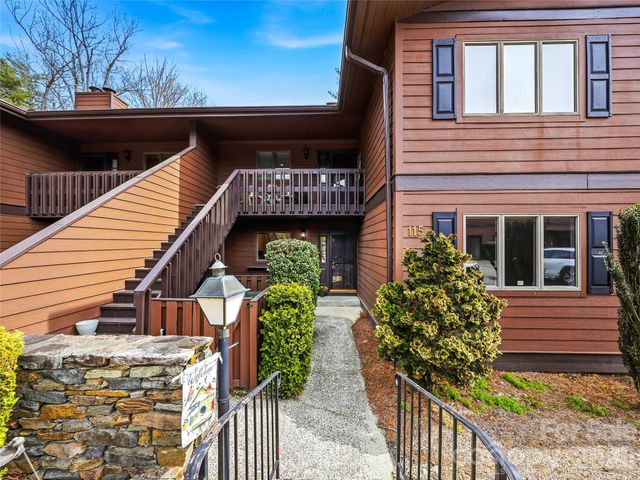 115 Bent Tree Drive F2 + Garage, Hendersonville, NC 28739