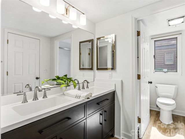115 Bent Tree Drive F2 + Garage, Hendersonville, NC 28739