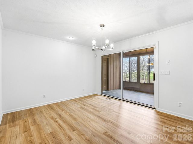 115 Bent Tree Drive F2 + Garage, Hendersonville, NC 28739