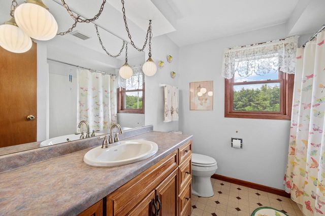815 Jackson DRIVE, Cleveland, WI 53015