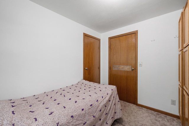 815 Jackson DRIVE, Cleveland, WI 53015