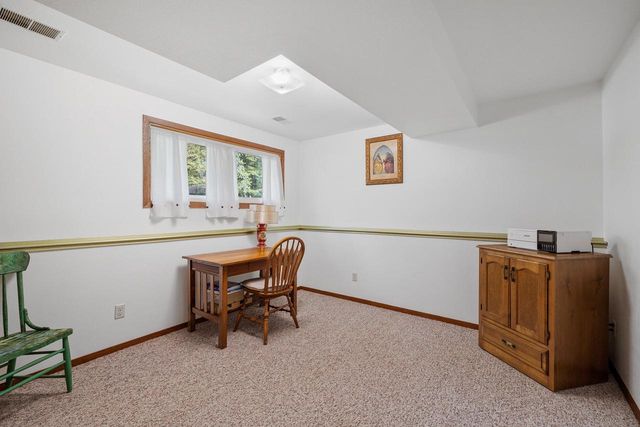 815 Jackson DRIVE, Cleveland, WI 53015