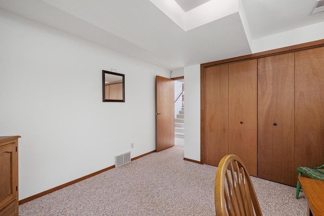 815 Jackson DRIVE, Cleveland, WI 53015