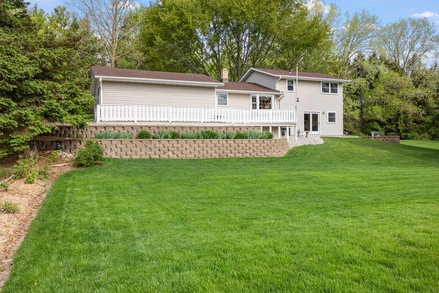 815 Jackson DRIVE, Cleveland, WI 53015