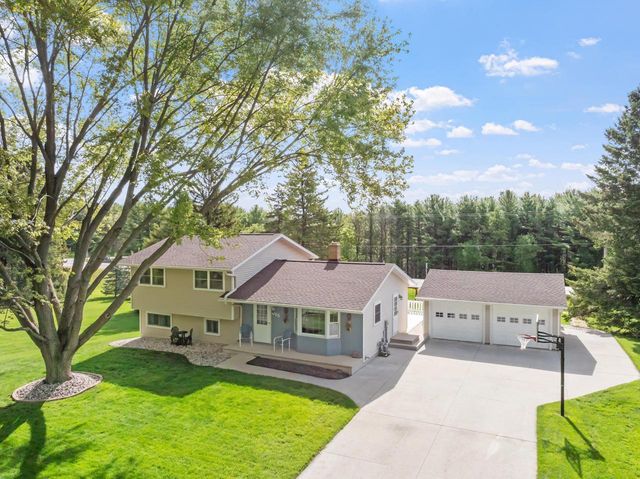 815 Jackson DRIVE, Cleveland, WI 53015