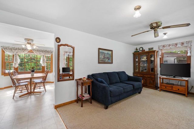 815 Jackson DRIVE, Cleveland, WI 53015
