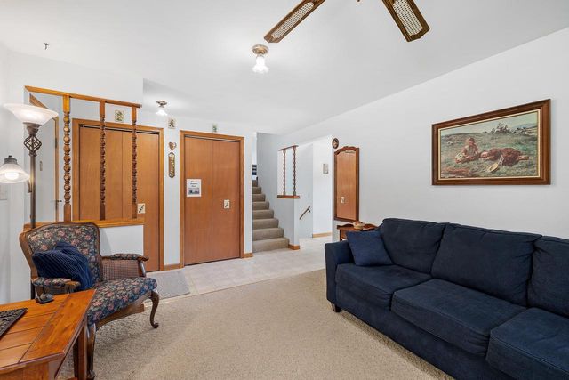 815 Jackson DRIVE, Cleveland, WI 53015