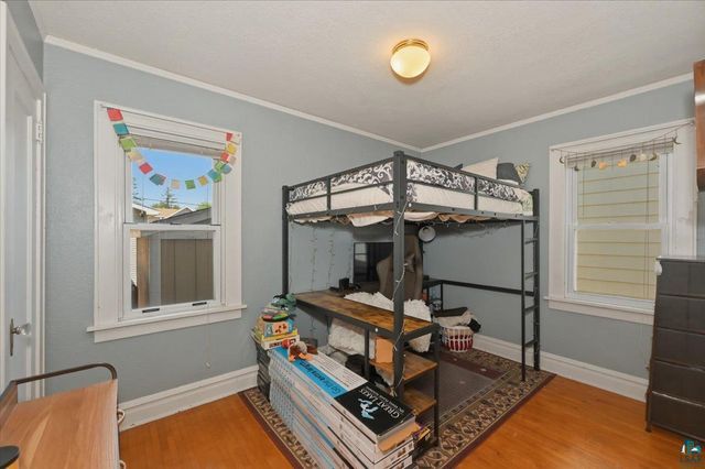 915 N 22nd St, Superior, WI 54880