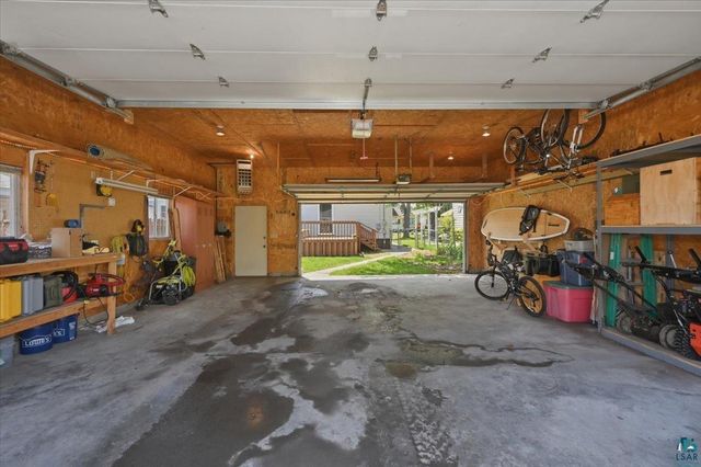 915 N 22nd St, Superior, WI 54880