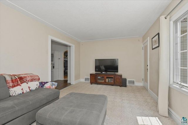 915 N 22nd St, Superior, WI 54880