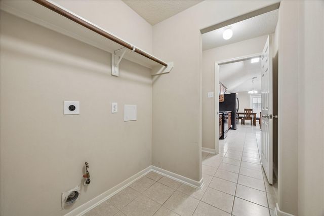 2613 Los Alamos Circle, Deer Park, TX 77536