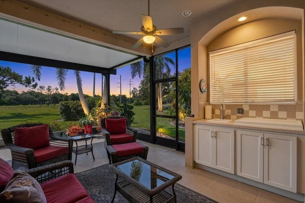 Image 37 of property listing at 7128 DREWRYS BLUFF, Bradenton, FL 34203