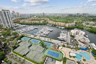 19707 Turnberry Way PHC, Aventura, FL 33180