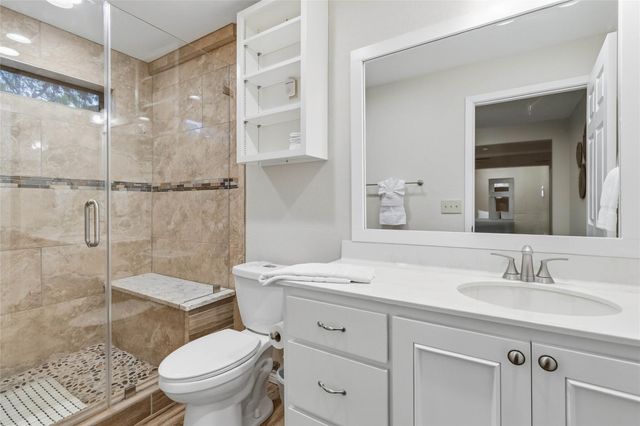 2232 Glenn DR, Canyon Lake, TX 78133