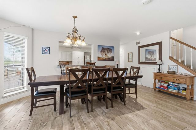 2232 Glenn DR, Canyon Lake, TX 78133