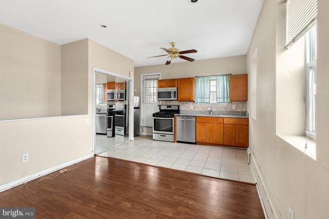 2100 S LAMBERT ST, Philadelphia, PA 19145