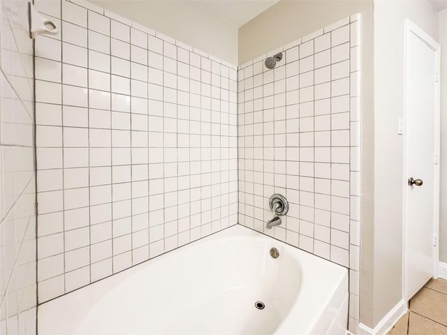 5422 Quail Cove Lane, Houston, TX 77053