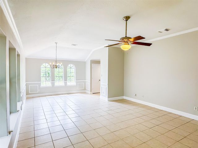 5422 Quail Cove Lane, Houston, TX 77053