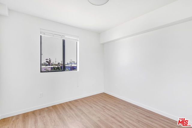 747 Lillian Way 6, Los Angeles, CA 90038