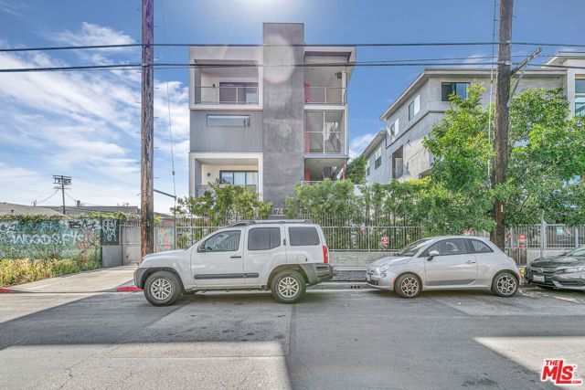 747 Lillian Way 6, Los Angeles, CA 90038