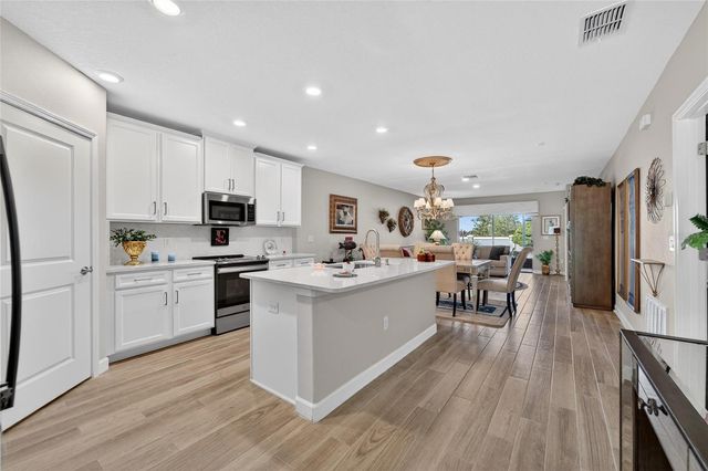 17011 CLEAR CORK DRIVE, Wimauma, FL 33598