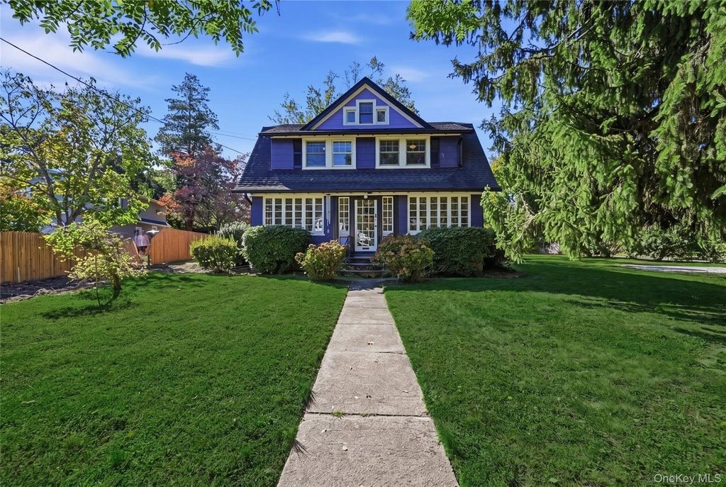 200 Scudder Avenue, Northport, NY 11768 — exterior