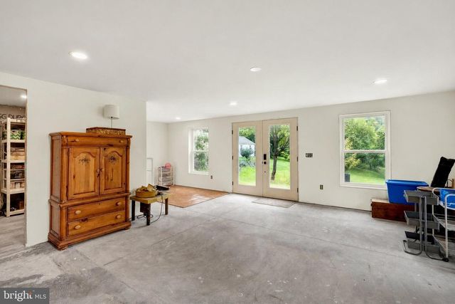 14275 EBAUGH RD, Stewartstown, PA 17363