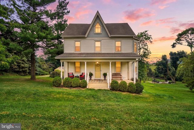 14275 EBAUGH RD, Stewartstown, PA 17363