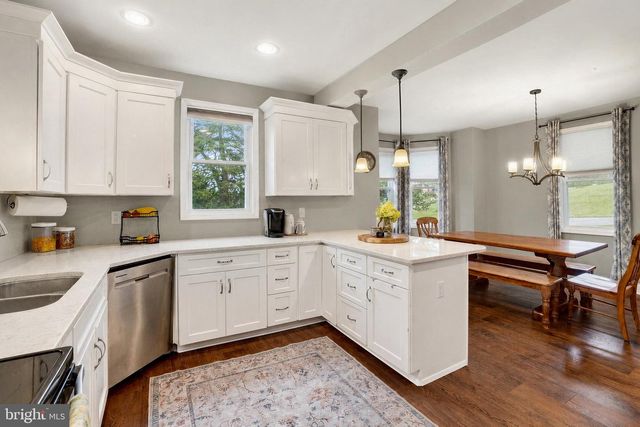 14275 EBAUGH RD, Stewartstown, PA 17363