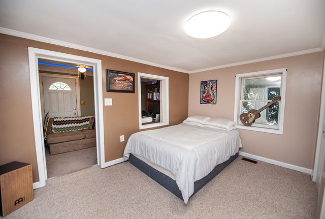 371 Dakota St, Spartanburg, SC 29303