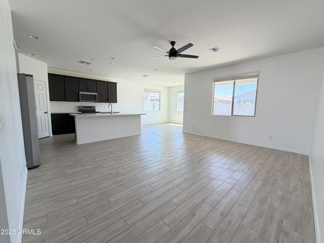35913 W SANTA MONICA Avenue, Maricopa, AZ 85138