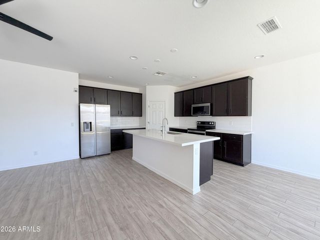 35913 W SANTA MONICA Avenue, Maricopa, AZ 85138