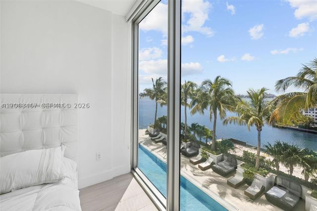 2900 NE 7th Ave 809, Miami, FL 33137