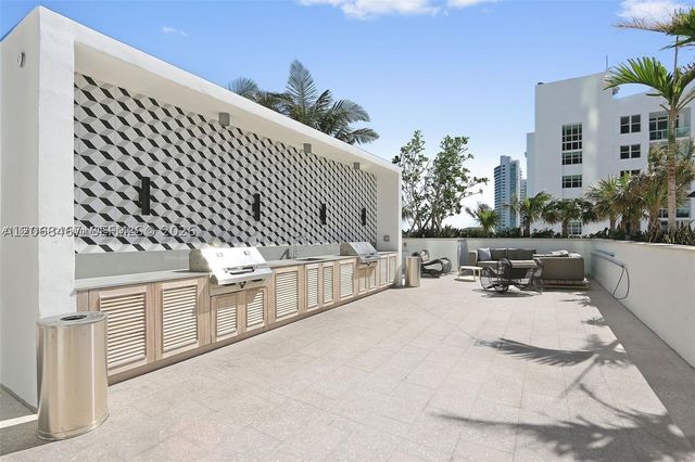 2900 NE 7th Ave 809, Miami, FL 33137