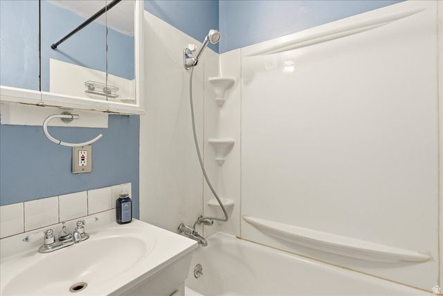 2950 S VAN BUREN AVE, Ogden, UT 84403
