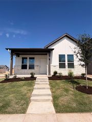 6191 Marsh LN, Buda, TX 78610